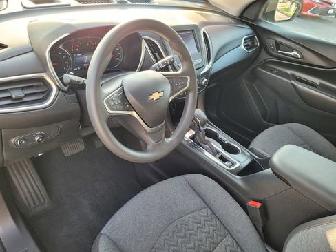 Used 2023 Chevrolet Equinox LT w/ LPO, Floor Liner Package image 7
