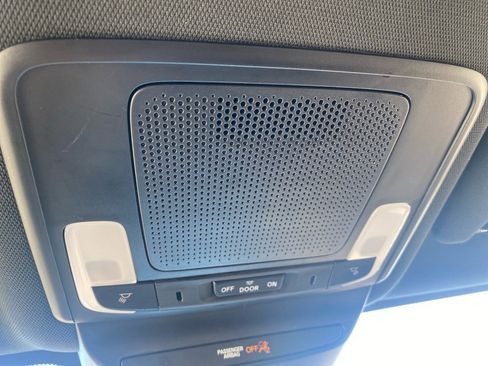 Certified 2023 Honda HR-V Sport image 24