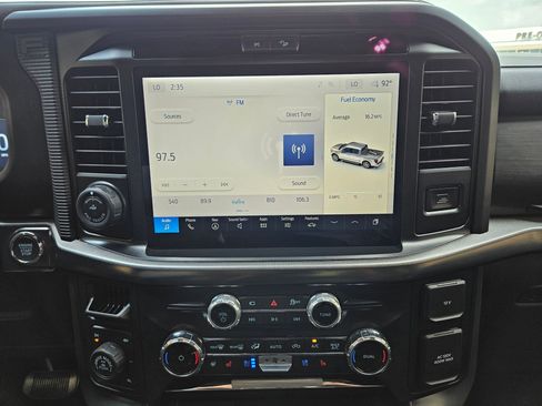 Used 2025 Ford F150 Lariat w/ Equipment Group 502A High image 27