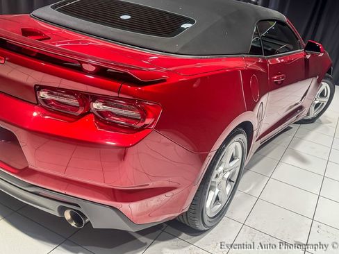 Used 2024 Chevrolet Camaro LT w/ Technology Package image 9