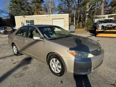 Used 2004 Toyota Camry LE