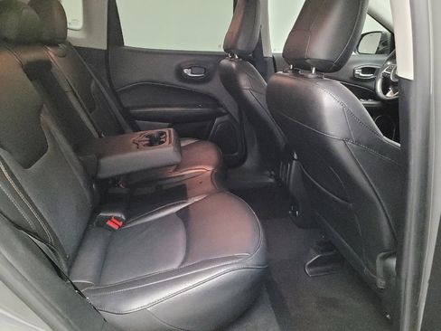 Used 2021 Jeep Compass Limited FWD image 19