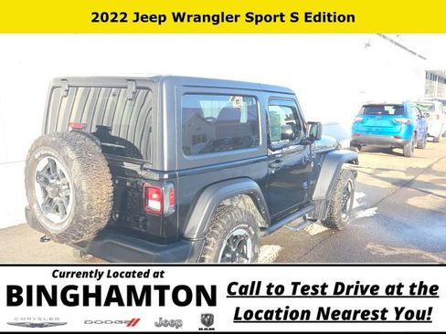 Used 2022 Jeep Wrangler Sport S image 4