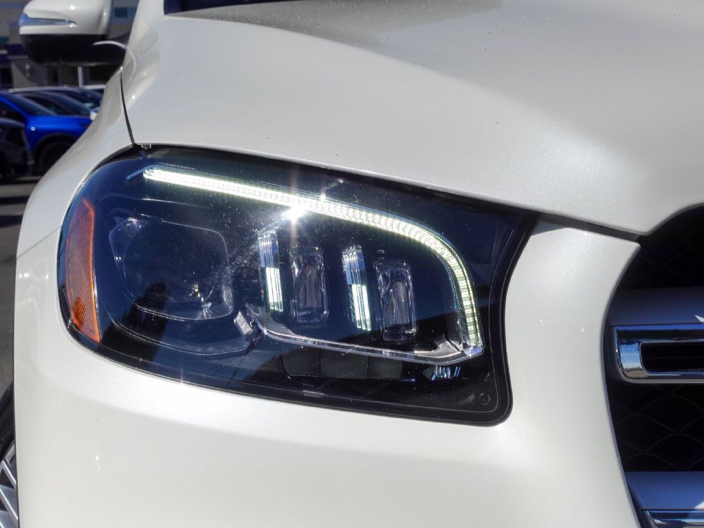 Used 2021 Mercedes-Benz GLS 450 4MATIC image 3