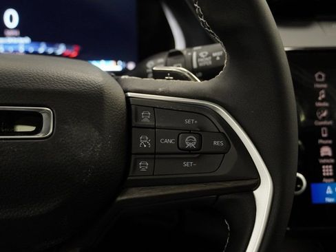New 2026 Jeep Grand Cherokee Altitude AWD/4WD image 26