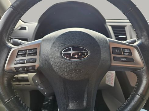 Used 2014 Subaru Outback 2.5i Limited image 3