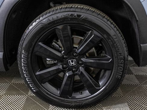 Used 2025 Honda Pilot Black Edition image 56