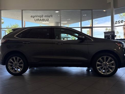 Used 2018 Ford Edge Titanium w/ Equipment Group 302A AWD/4WD image 6