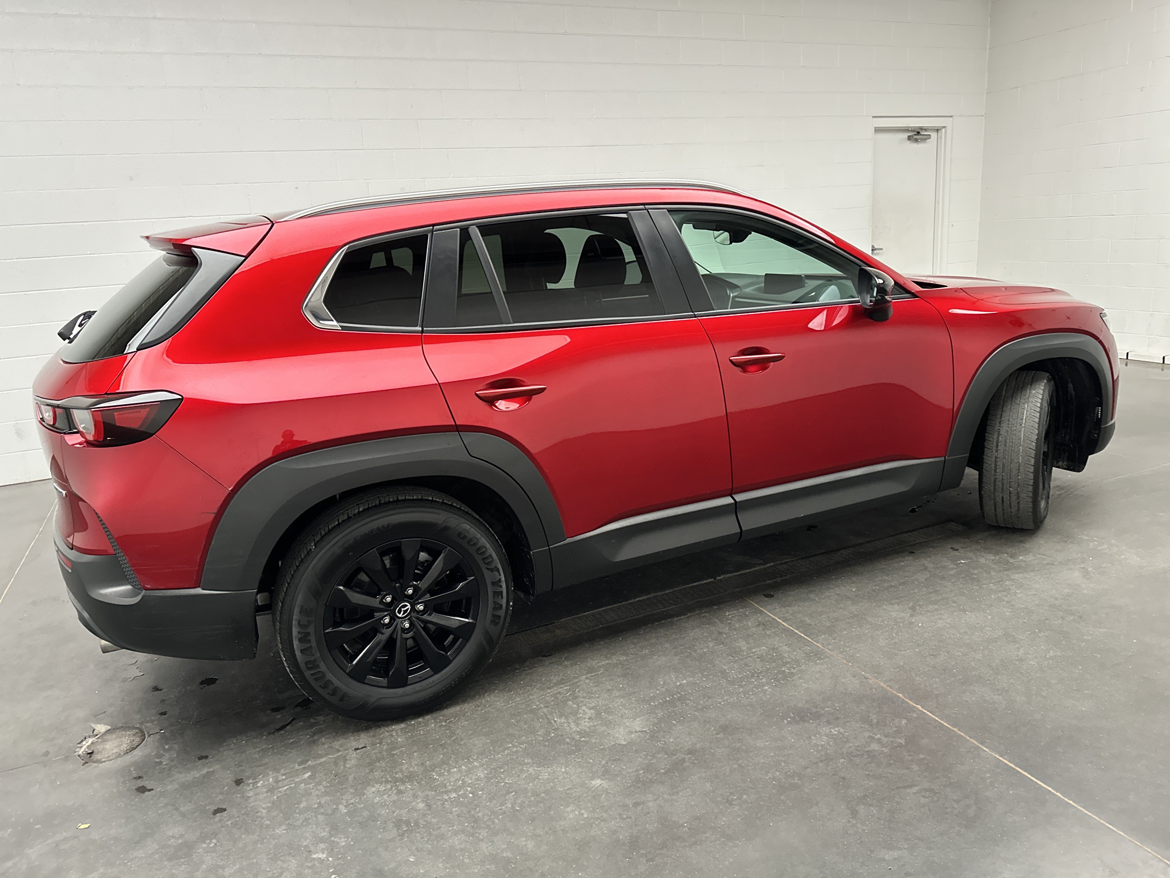 Used 2025 MAZDA CX-50 AWD 2.5 S w/ Preferred Package image 9