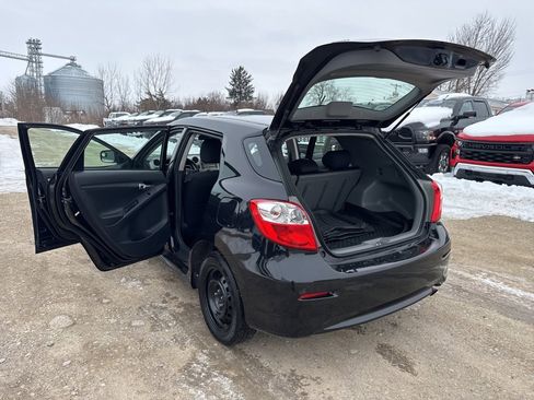 Used 2010 Toyota Matrix image 30