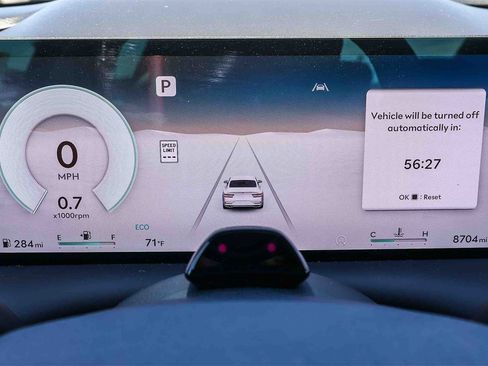 Used 2025 Genesis G80 2.5T image 24