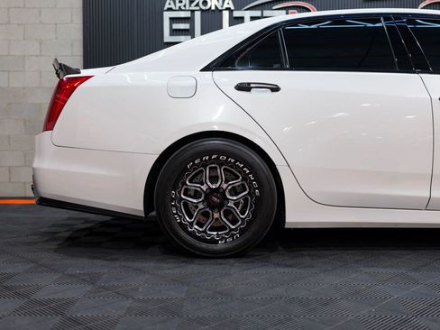 Used 2016 Cadillac CTS V w/ Luxury Package RWD image 13