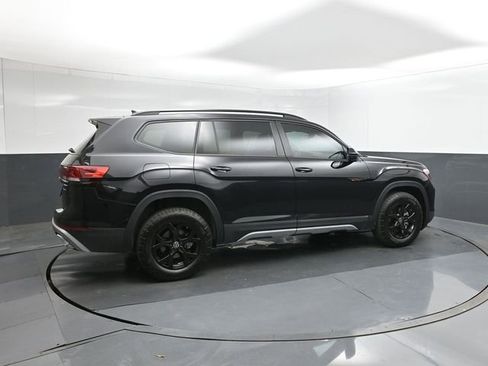 New 2026 Volkswagen Atlas Peak Edition image 11