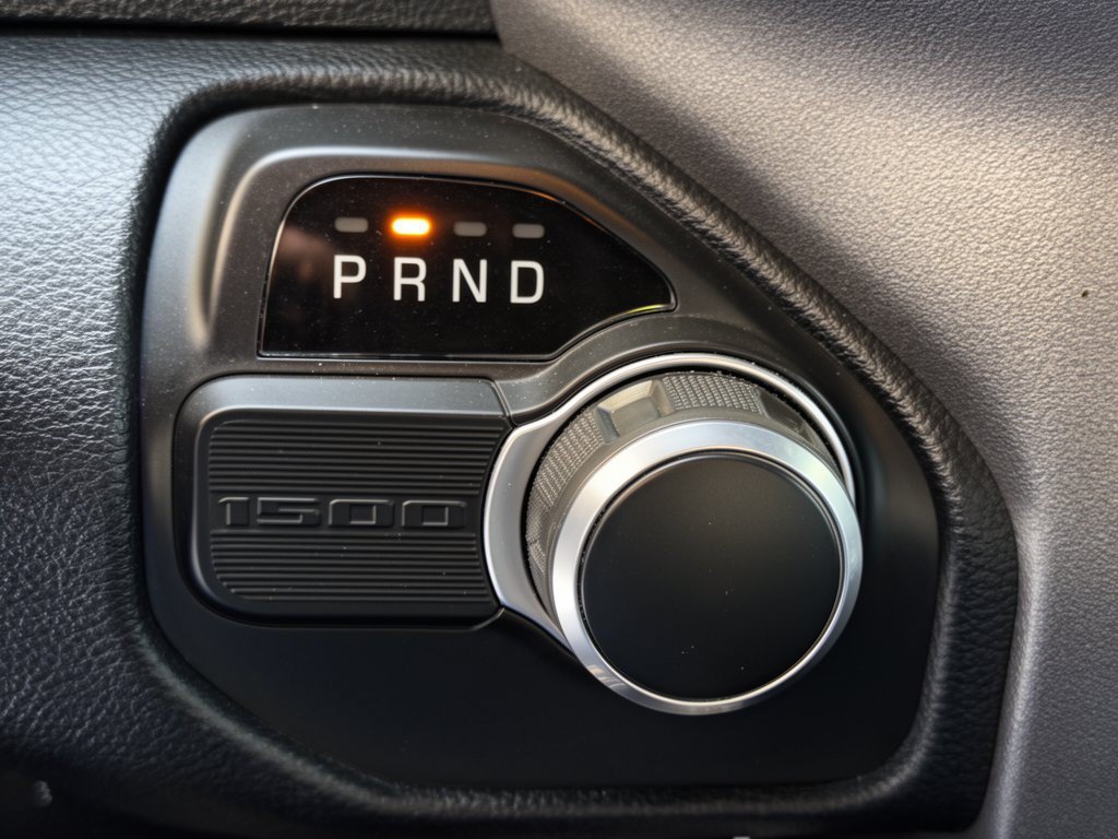Used 2021 RAM 1500 Big Horn RWD image 21