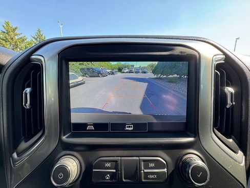 Used 2021 Chevrolet Silverado 1500 RST w/ Convenience Package II AWD/4WD image 32