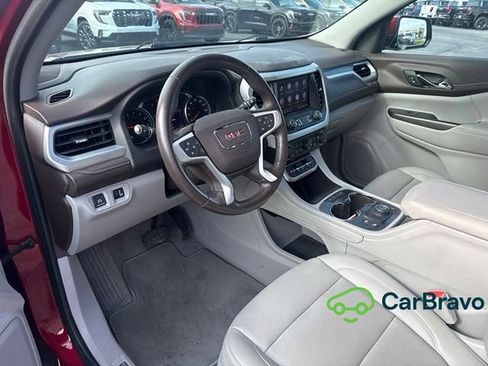 Used 2020 GMC Acadia SLT FWD image 10