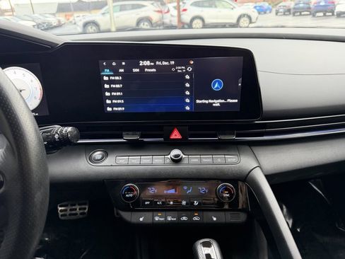 Used 2022 Hyundai Elantra N image 20