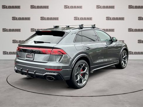 New 2026 Audi RS Q8 performance image 5