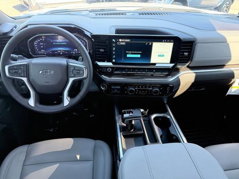 Used 2025 Chevrolet Silverado 1500 RST w/ Convenience Package II AWD/4WD image 22