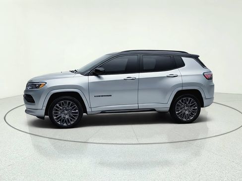 Used 2022 Jeep Compass High Altitude AWD/4WD image 4