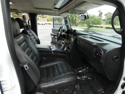 Used 2006 HUMMER H2 image 26