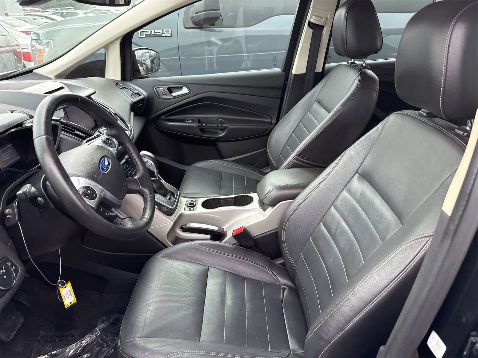Used 2014 Ford C-MAX SEL w/ Equipment Group 302A FWD image 3