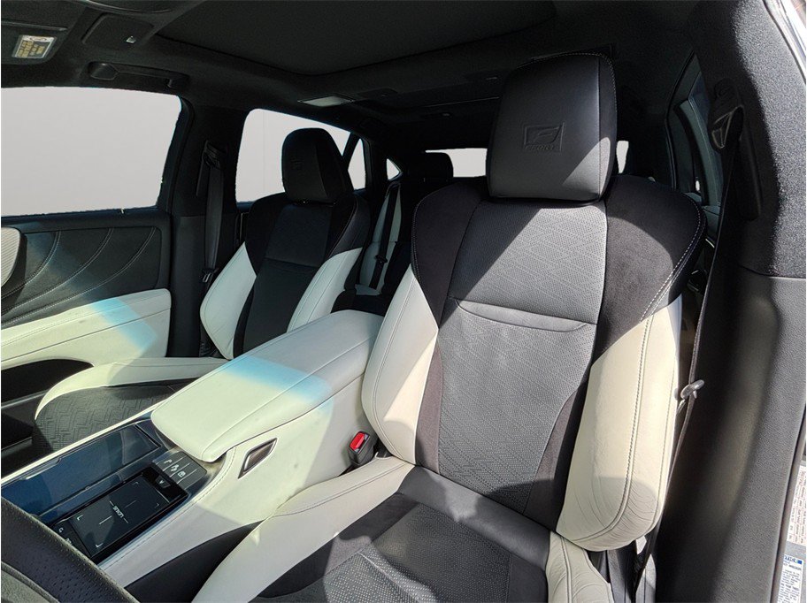 Used 2022 Lexus LS 500 F Sport w/ Accessory Package (Z1) AWD/4WD image 20
