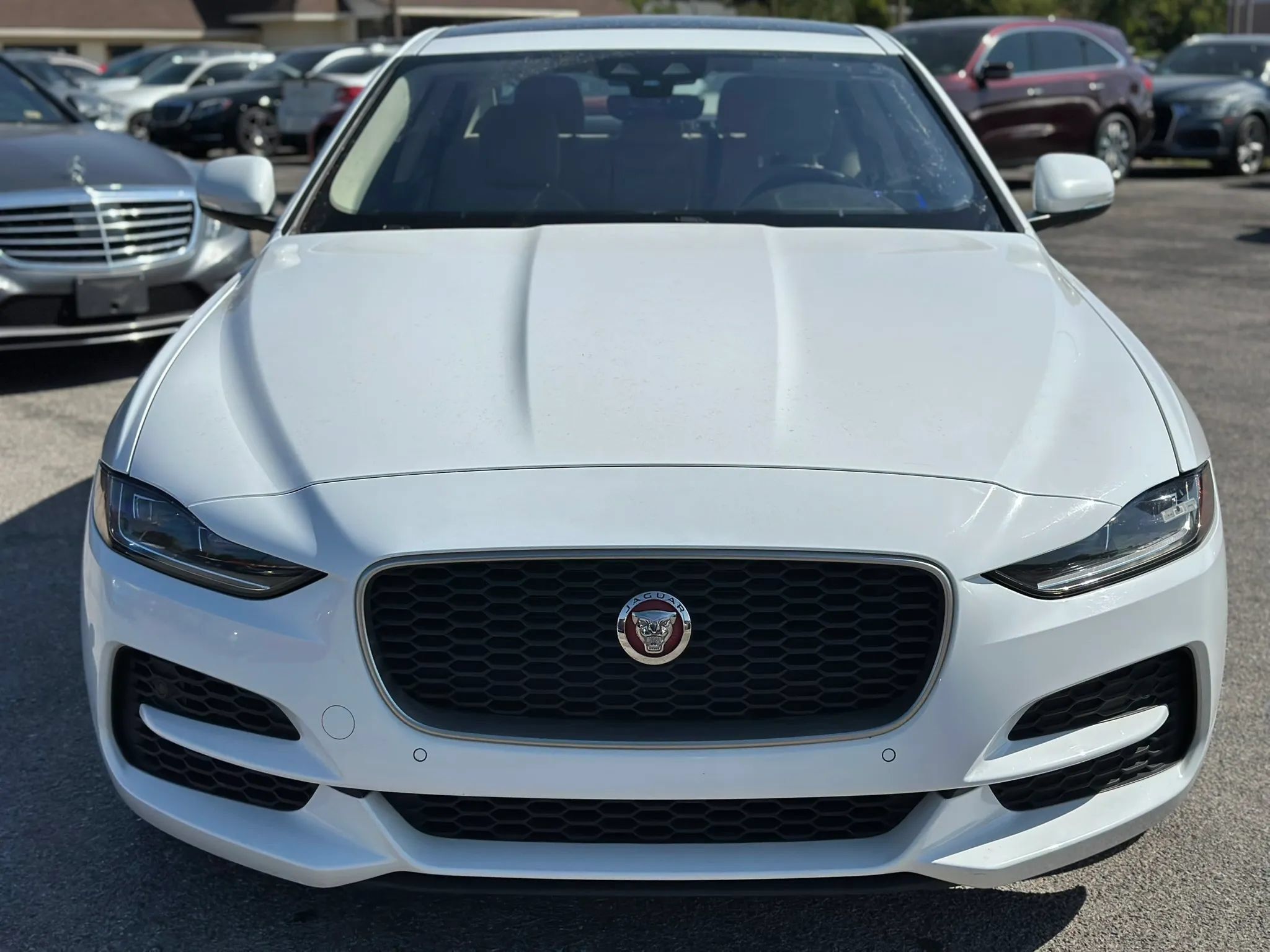 Used 2020 Jaguar XE S RWD image 3