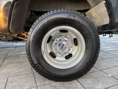 Used 2019 Ford F350 Lariat w/ Lariat Ultimate Package image 33