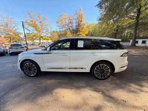 Used 2020 Lincoln Aviator Black Label w/ Dynamic Handling Package image 3