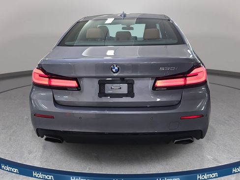 Used 2023 BMW 530i w/ Premium Package RWD image 8