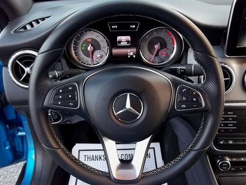 Used 2016 Mercedes-Benz GLA 250 4MATIC image 17