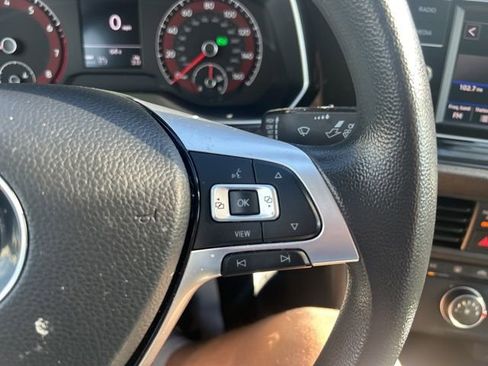 Used 2020 Volkswagen Jetta S image 20