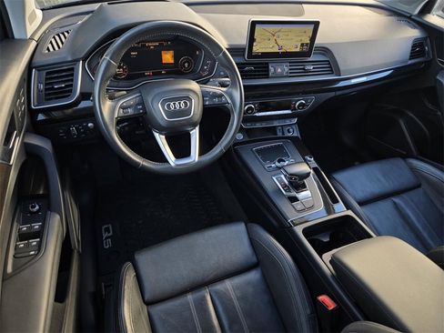 Used 2018 Audi Q5 Prestige w/ Prestige Package image 19