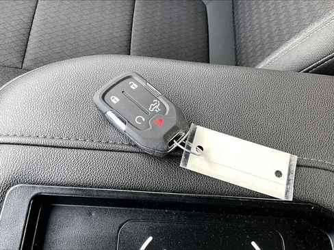 Used 2022 Chevrolet Silverado 1500 LT Trail Boss w/ Safety Package image 9