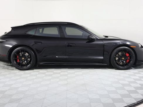 Certified 2024 Porsche Taycan GTS AWD/4WD image 8