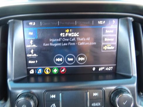 Used 2021 Chevrolet Colorado Z71 w/ Safety Package image 22