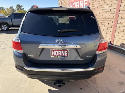 Used 2012 Toyota Highlander Limited image 4