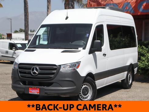 Used 2024 Mercedes-Benz Sprinter 2500 image 4
