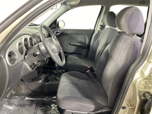 Used 2005 Chrysler PT Cruiser FWD image 11