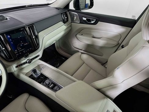 Used 2020 Volvo XC60 T8 Inscription w/ Protection Package Premier image 22