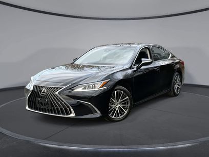Used 2024 Lexus ES 350 w/ Premium Package