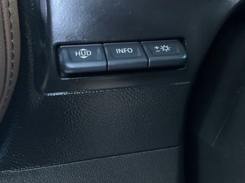 Used 2019 Chevrolet Silverado 1500 High Country w/ Technology Package image 9