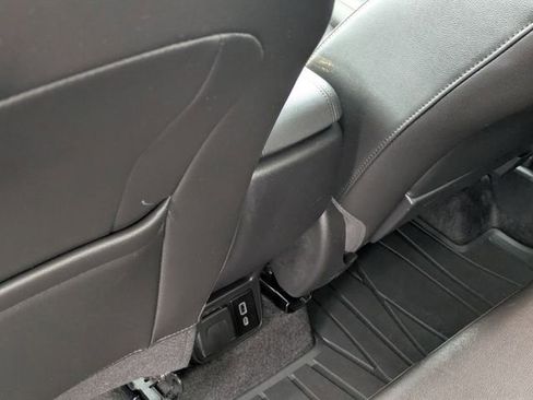 Used 2023 Buick Encore GX Essence w/ Experience Buick Package image 31