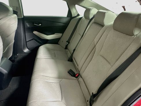 Used 2024 Honda Accord EX image 25