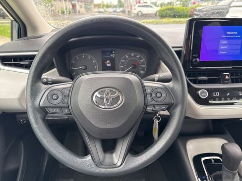 Used 2023 Toyota Corolla LE FWD image 10
