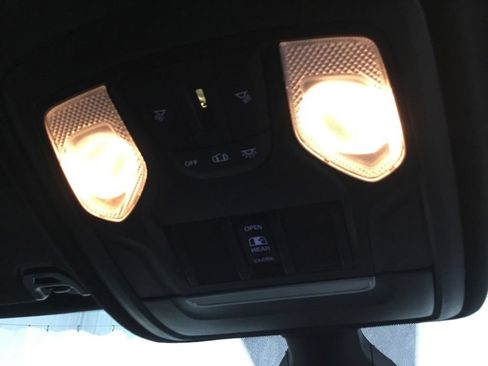 Used 2021 RAM 1500 Big Horn AWD/4WD image 31
