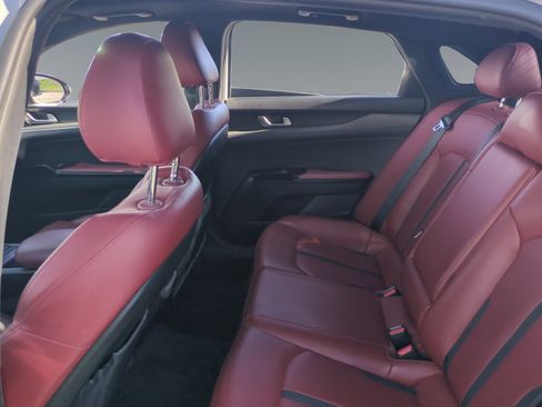 Used 2023 Kia K5 GT-Line image 13