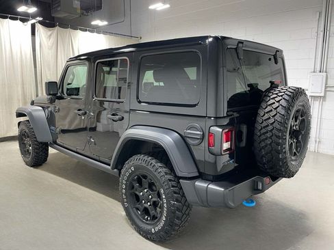 Used 2023 Jeep Wrangler Unlimited w/ Sun & Screen Package AWD/4WD image 5