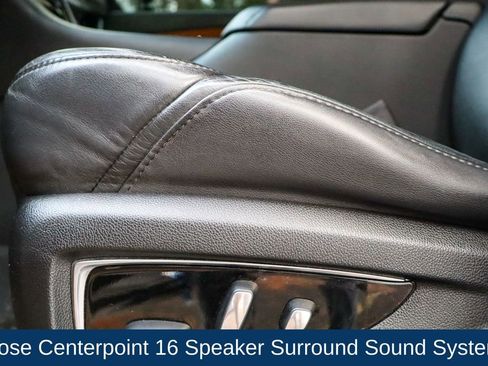 Used 2019 Cadillac Escalade Premium Luxury image 11